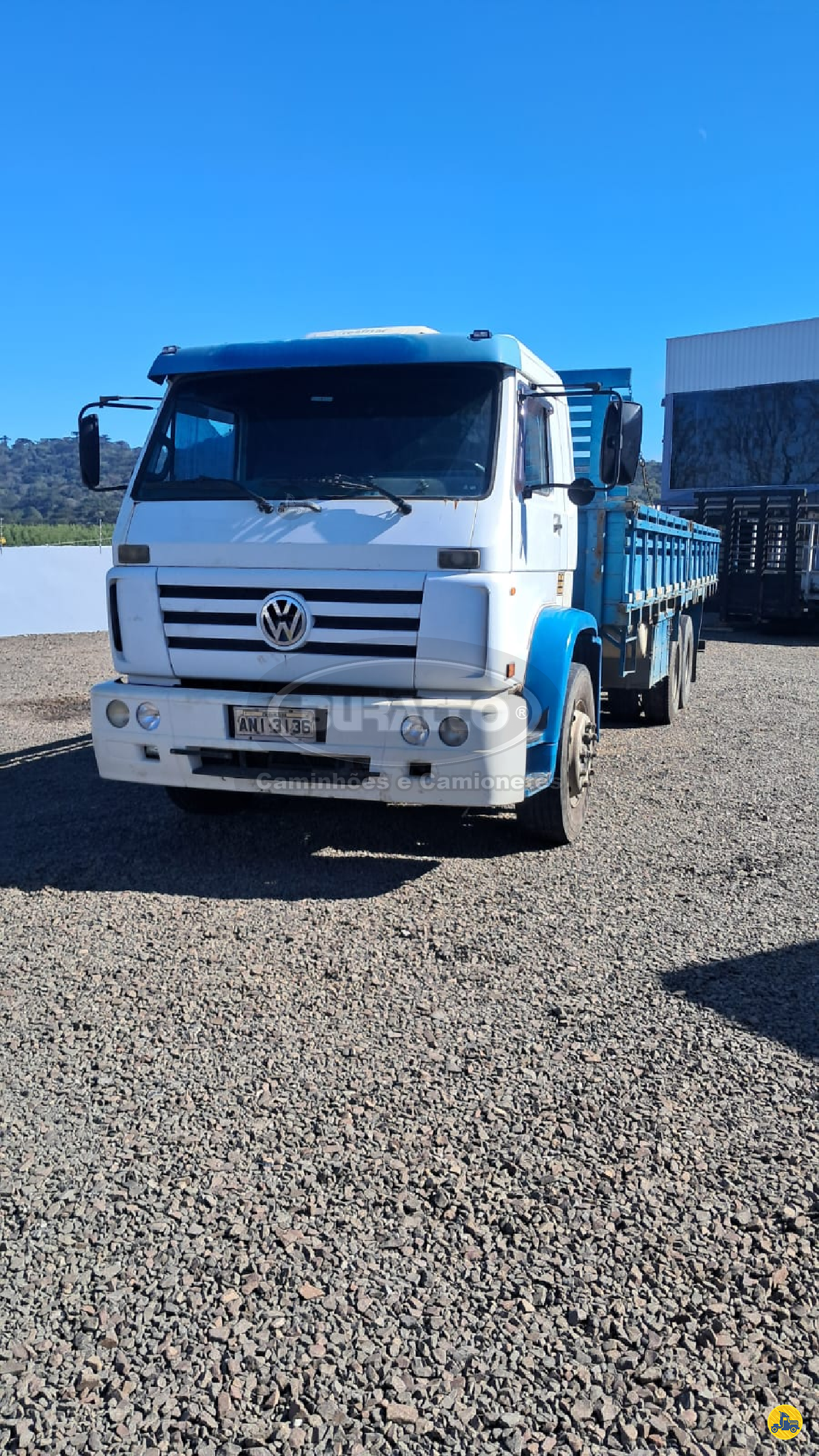 CAMINHAO VOLKSWAGEN VW 23220 Grade Baixa Truck 6x2 Buratto Caminhões e Camionetas LAGES SANTA CATARINA SC
